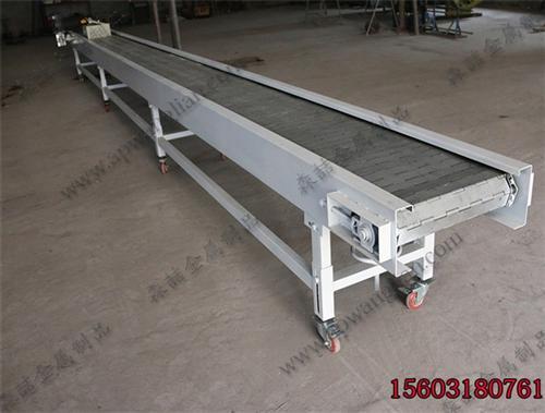 福建挡板网带提升输送机_小型粉料输送机设备
