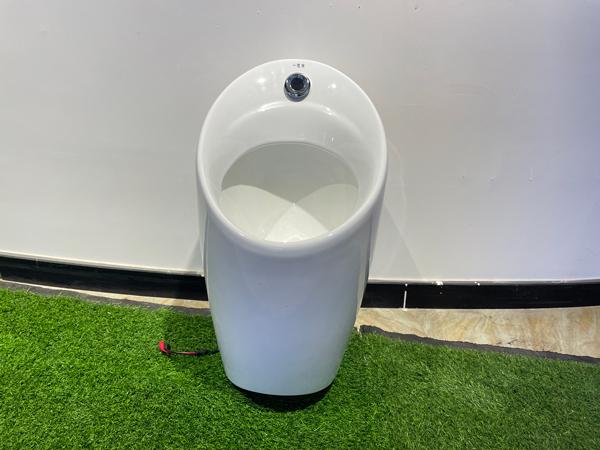 一生水节水壁挂式感应小便器