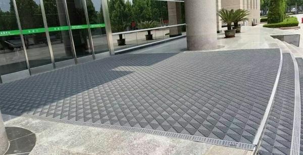 室外防滑地垫三合一除尘垫