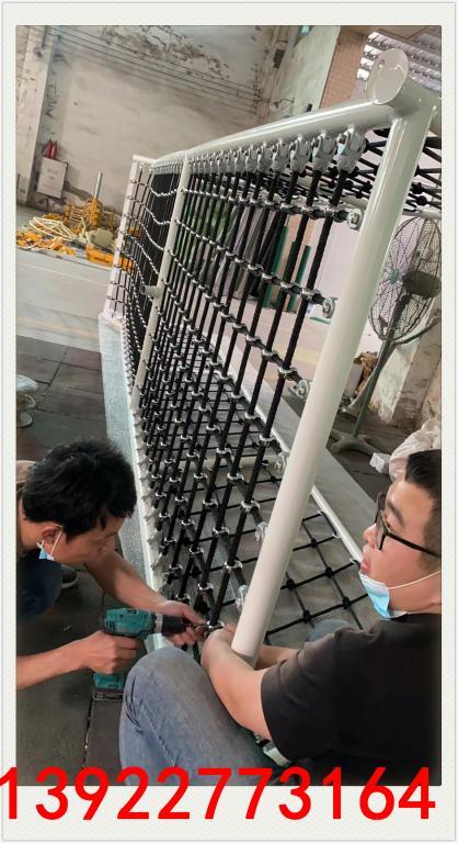 小区小型爬网儿童游乐