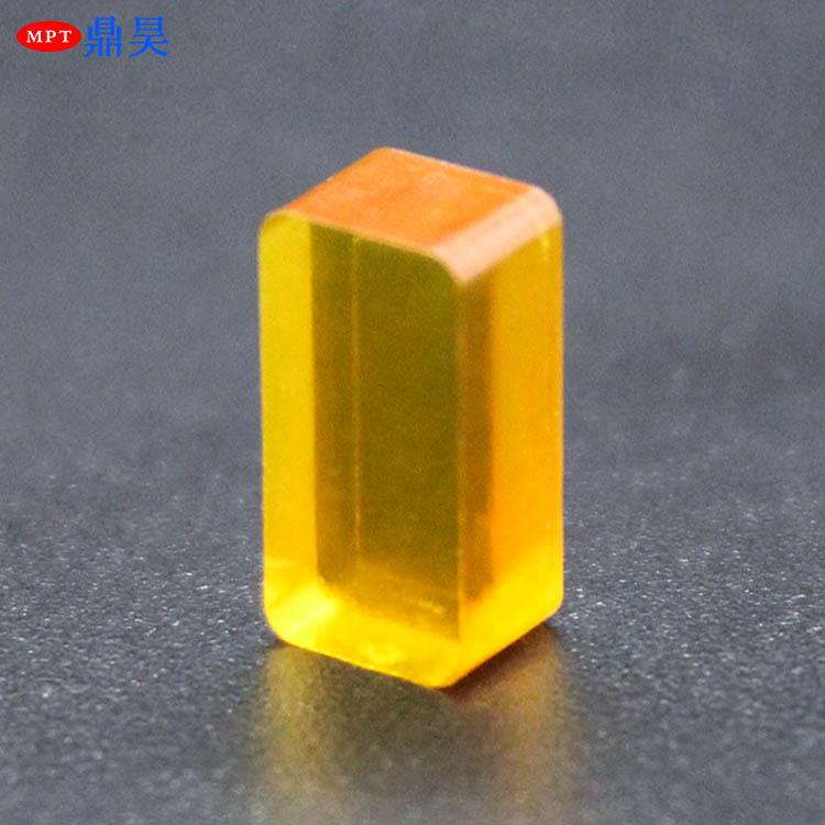汽车pei塑料配件