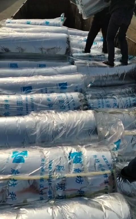 钢结构厂房施工用玻璃棉卷毡