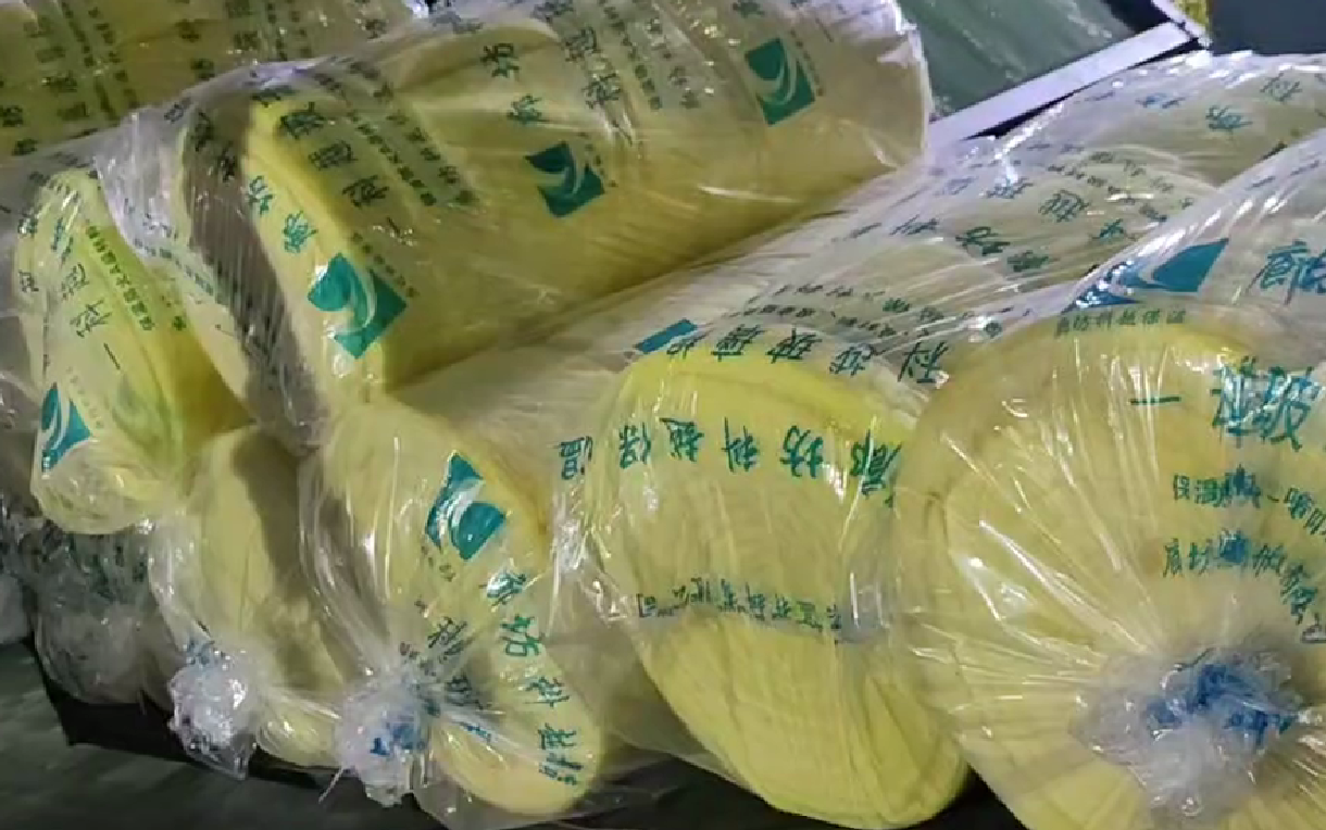 轻钢别墅龙骨填充