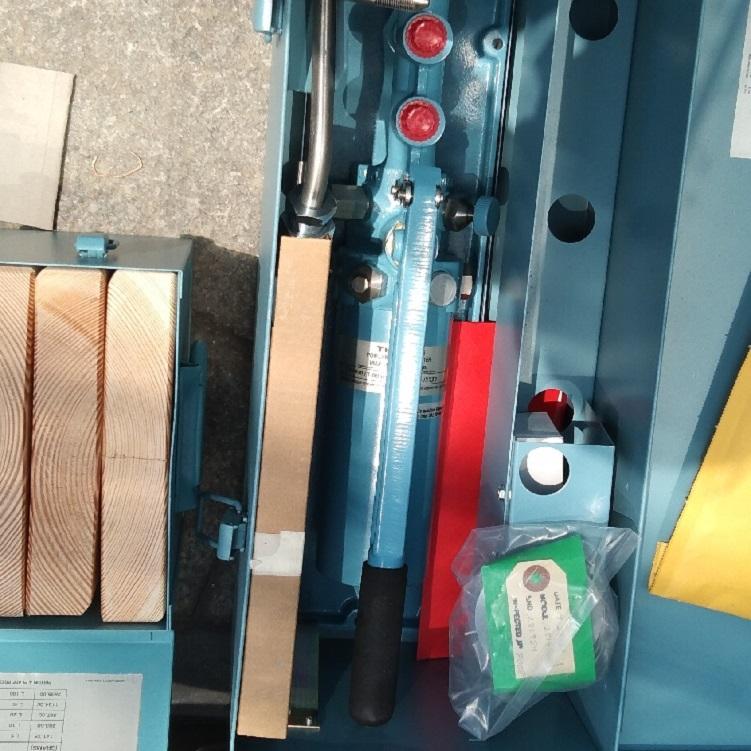 压力表校正仪