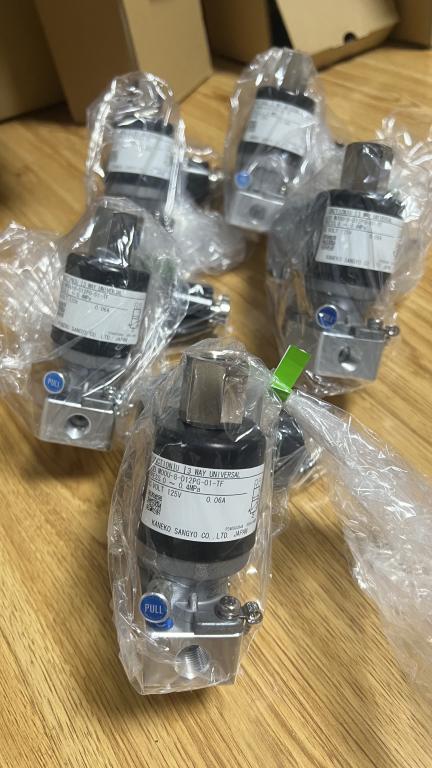 China MOOU-8-D12PG-01-TF  DC125V KANEKO SOLENOID VALVE 3 WAY UNIVERSAL - China Supplier