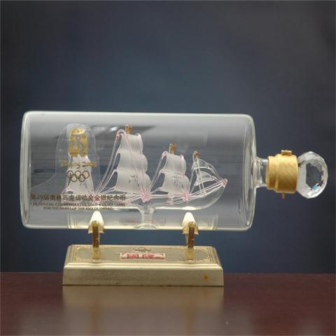 高硼硅玻璃酒瓶内套帆船形工艺瓶