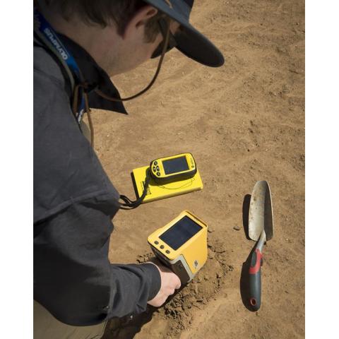 土壤调查重金属光谱仪