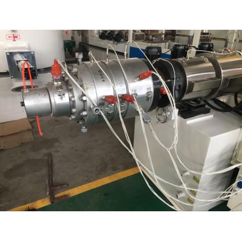 PVC化工管生产线设备