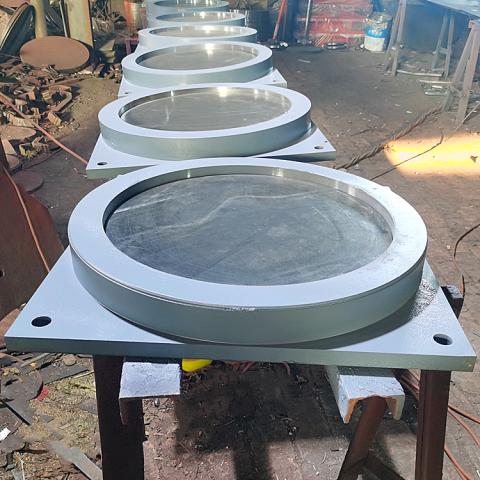 定向位移球型钢支座使用便捷