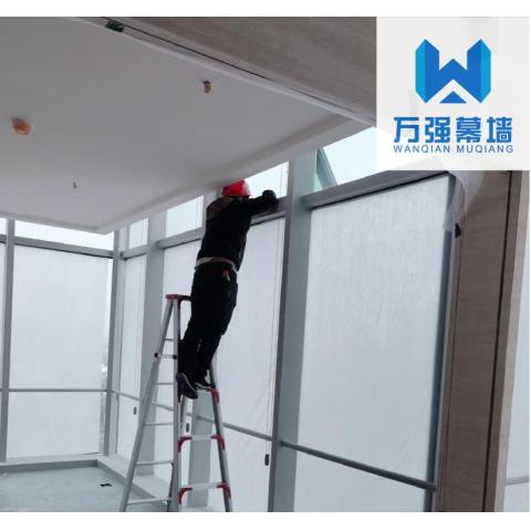玻璃幕墙更换安装维修工程