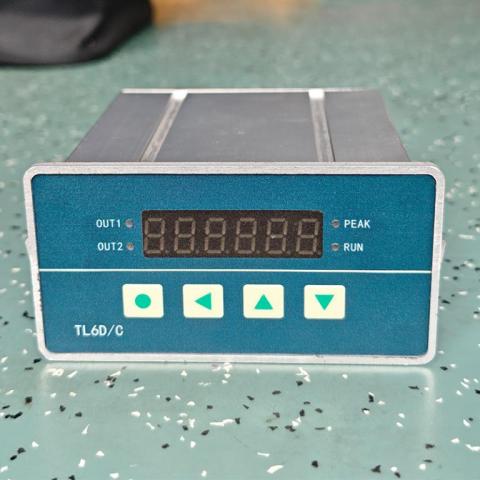 TL6D/C高精度智能测控仪表 称重控制仪表 称重显示器
