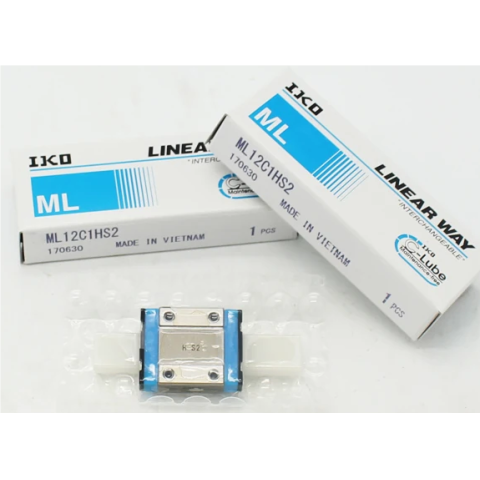 IKO黑铬皮膜线轨LWHT65C1R2550BHS1LFV双层密封垫片