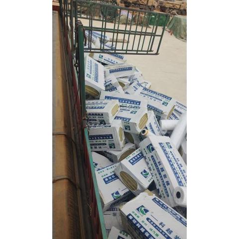 岩棉板韧性好施工便捷耐腐蚀性强