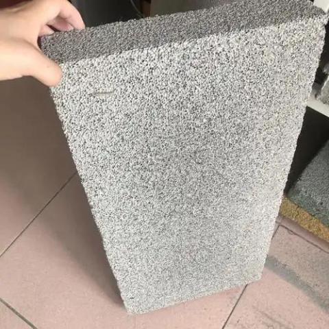水泥發(fā)泡保溫板i型