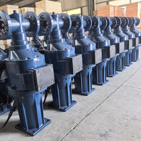 QJB7.5/4-2500/2-43 两叶式潜水推流器7.5KW 低速搅拌混合 凯普德