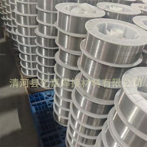 YD686耐磨焊丝