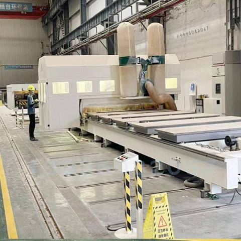 冷藏車廂板加工中心