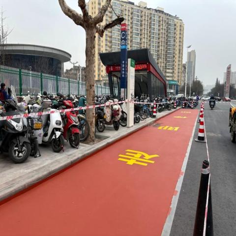 坡道聚合物彩色路面
