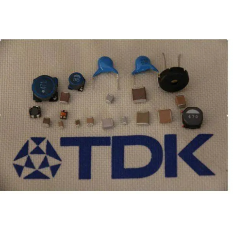 C2012X6S1C106KTJ00E