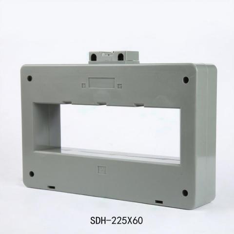 SDH-225X60阻燃外壳低压交流电流互感器