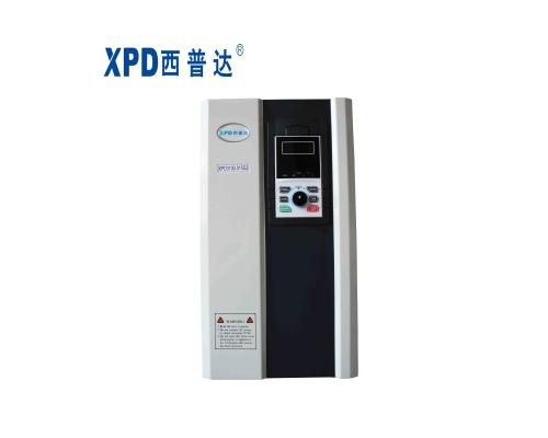 变频器XPD3100-5R5G3/7R5P3  1.5KW