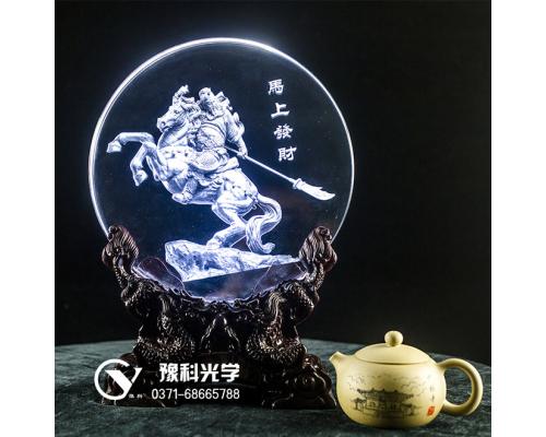 水晶3D激光雕刻工艺的制作和定制