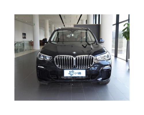 宝马X52021款 改款 xDrive40i M运动套装75.99万