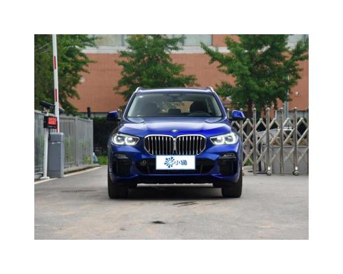 宝马X52021款 改款 xDrive40i 尊享型 M运动套装83.49万