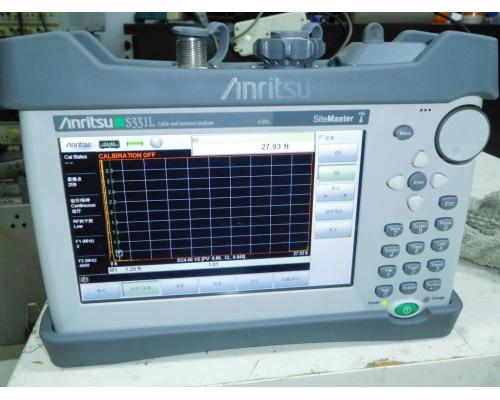S331E Site Master 紧凑型手持式电缆与天线分析仪
