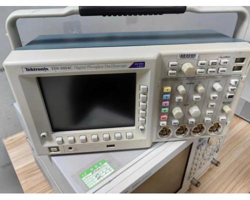 TDS3054C 示波器带宽500MHz