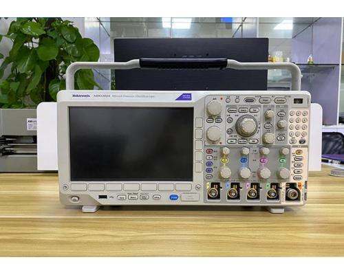 MDO302 示波器带宽200MHz