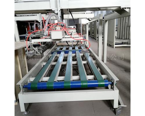 聚合物匀质保温板设备生产线