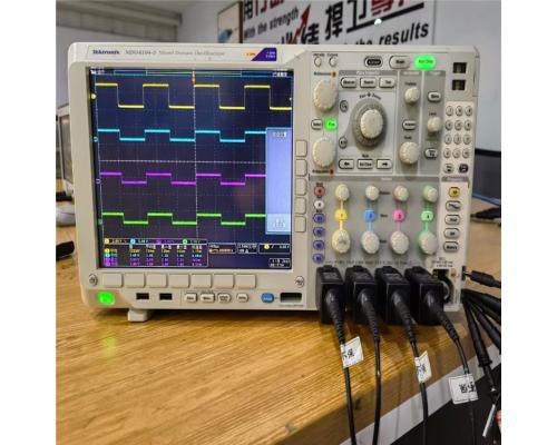 MDO4104-3示波器