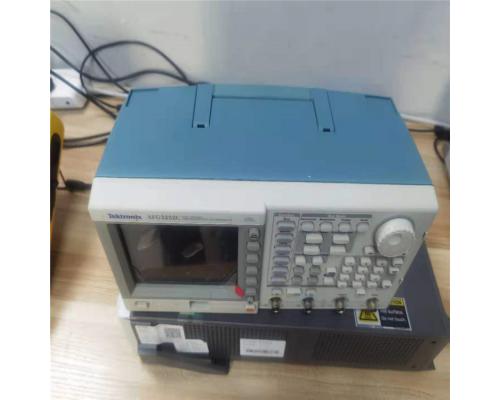 AFG3252C任意波形发生器240MHz