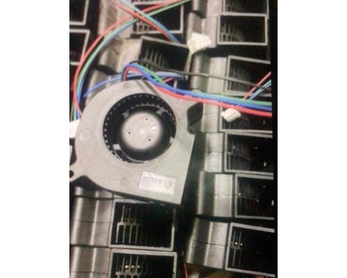 BFB04512HD伺服电源控制器风扇