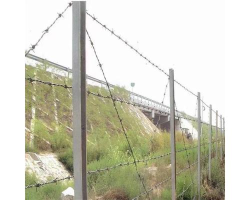 铁蒺藜校园围墙防护网安全铁丝网围栏