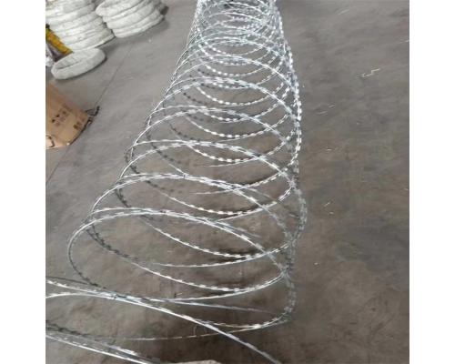 边境防护网防攀爬铁丝网防盗隔离钢网墙