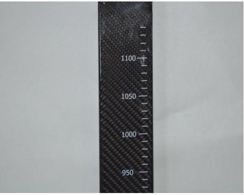 碳纤维刻度尺制做加工模压工艺设备优良尺寸精度准