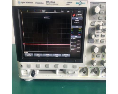 DSOX2014A 示波器：4 通道