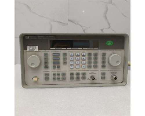 HP8648C 信号发生器