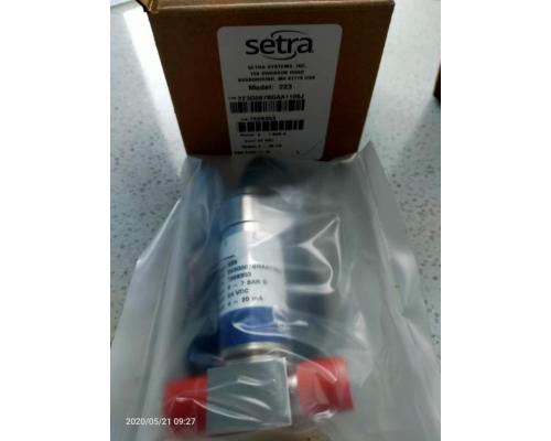 223超高纯气流压力变送器