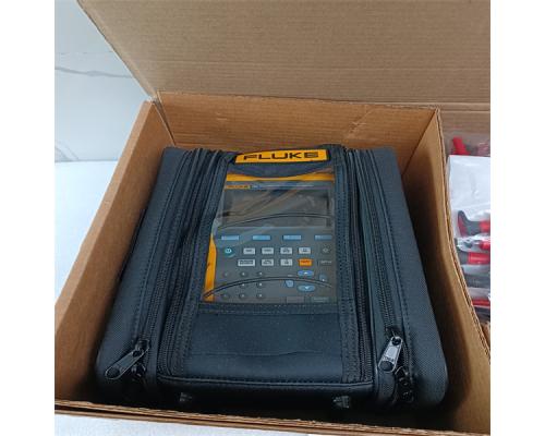 FLUKE754過程校準(zhǔn)儀
