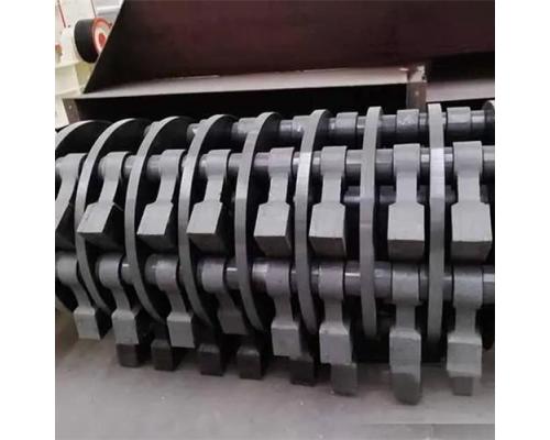 立式復(fù)合破碎機錘頭研磨專用?